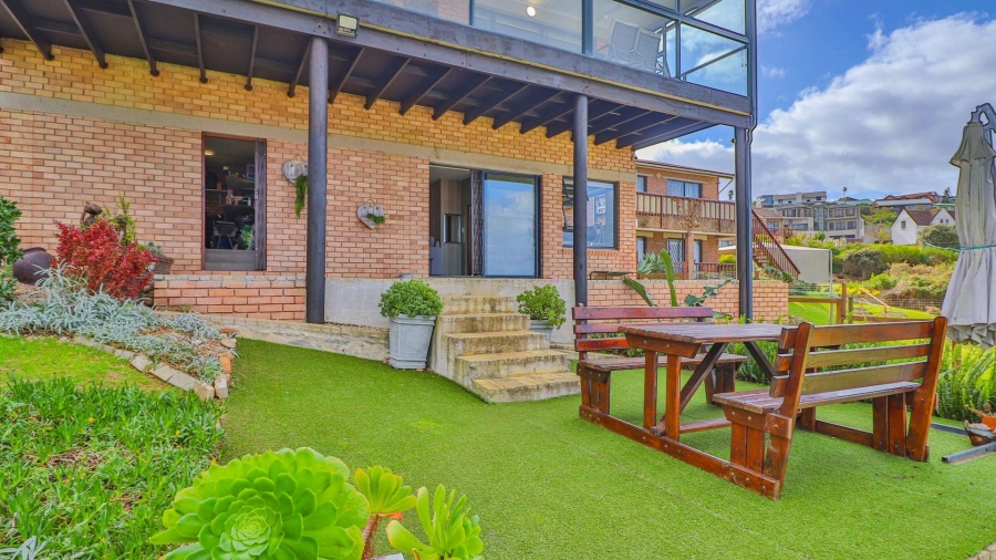 4 Bedroom Property for Sale in Dana Bay Western Cape